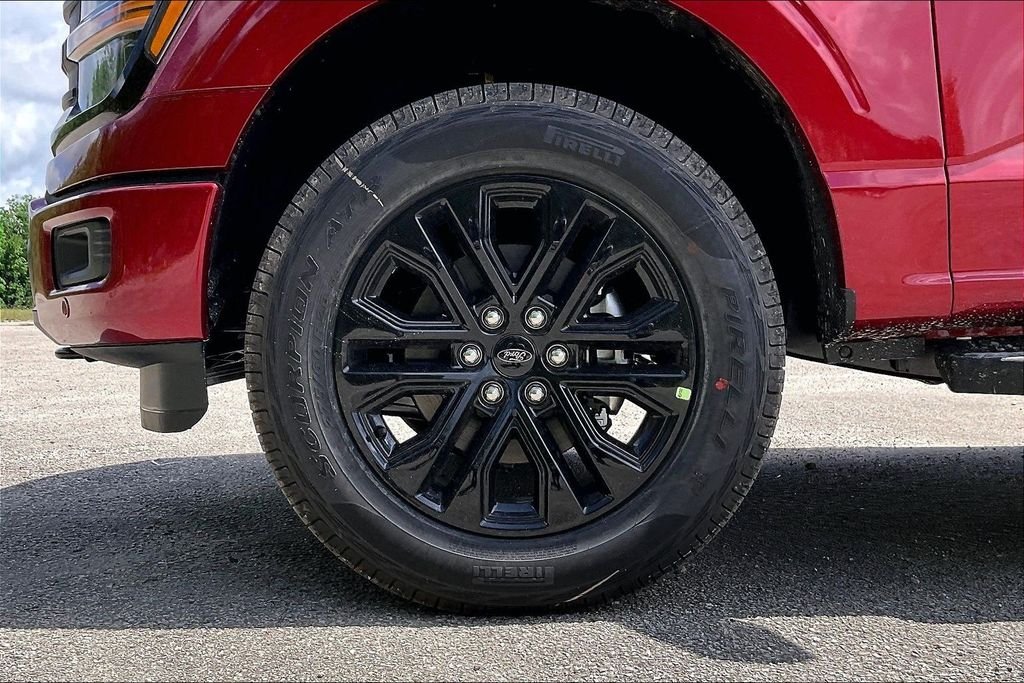 New 2026 Ford F-150 XLT 4D SuperCrew