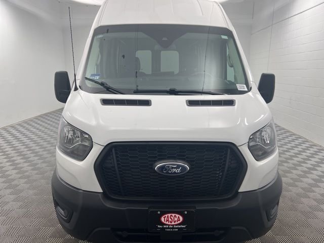 Used 2024 White Ford Base image 3