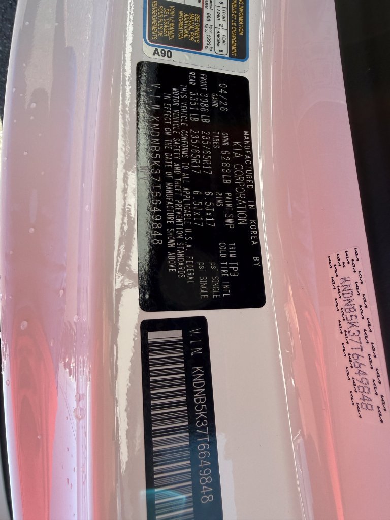 New 2026 Snow White Pearl Kia LXS image 18