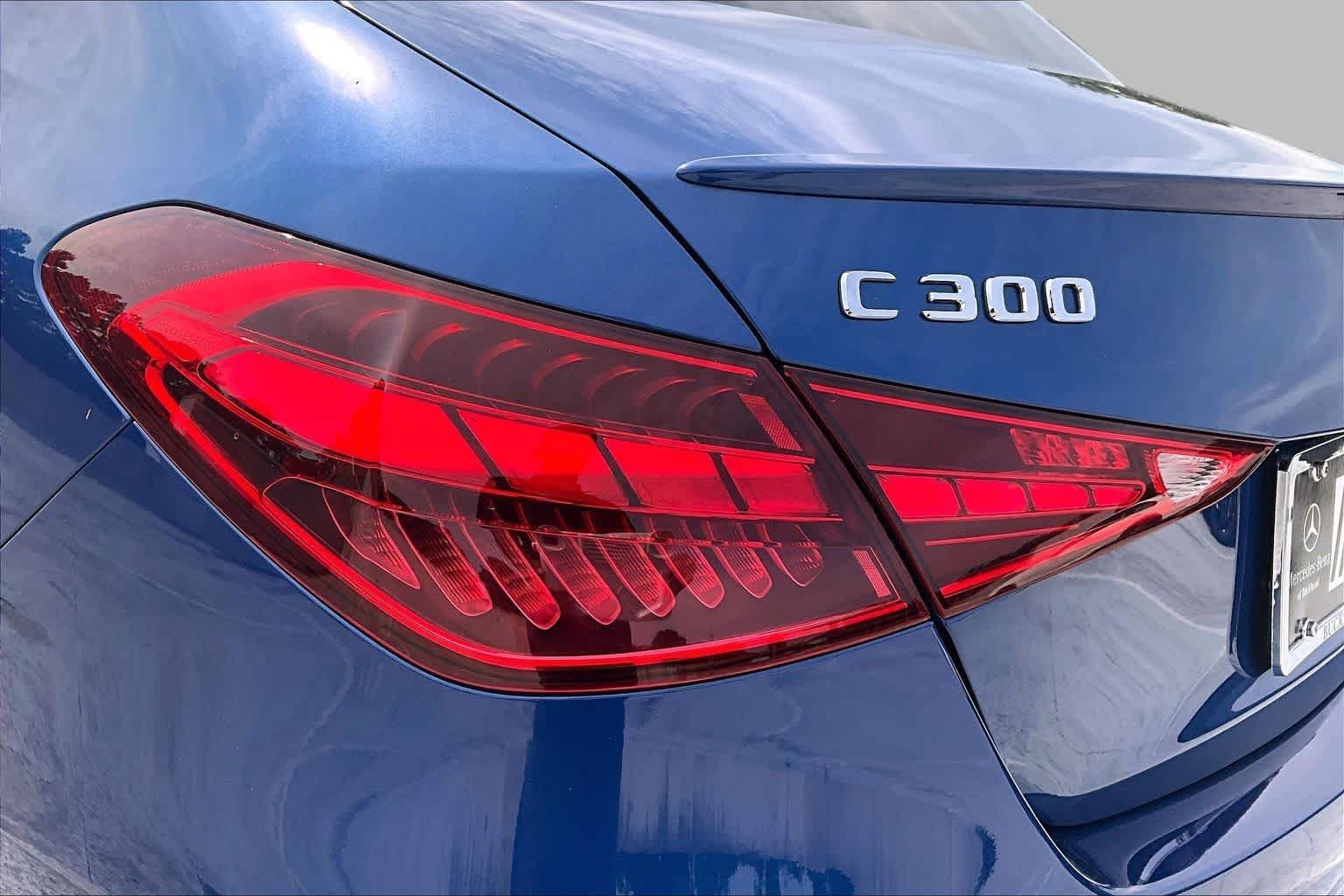 Used 2023 Starling Blue Metallic Mercedes-Benz C 300 image 29