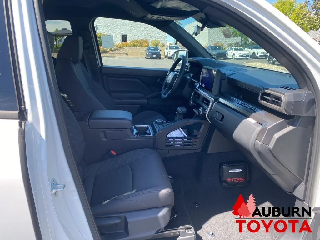 New 2026 Ice Cap Toyota  SR5 image 10