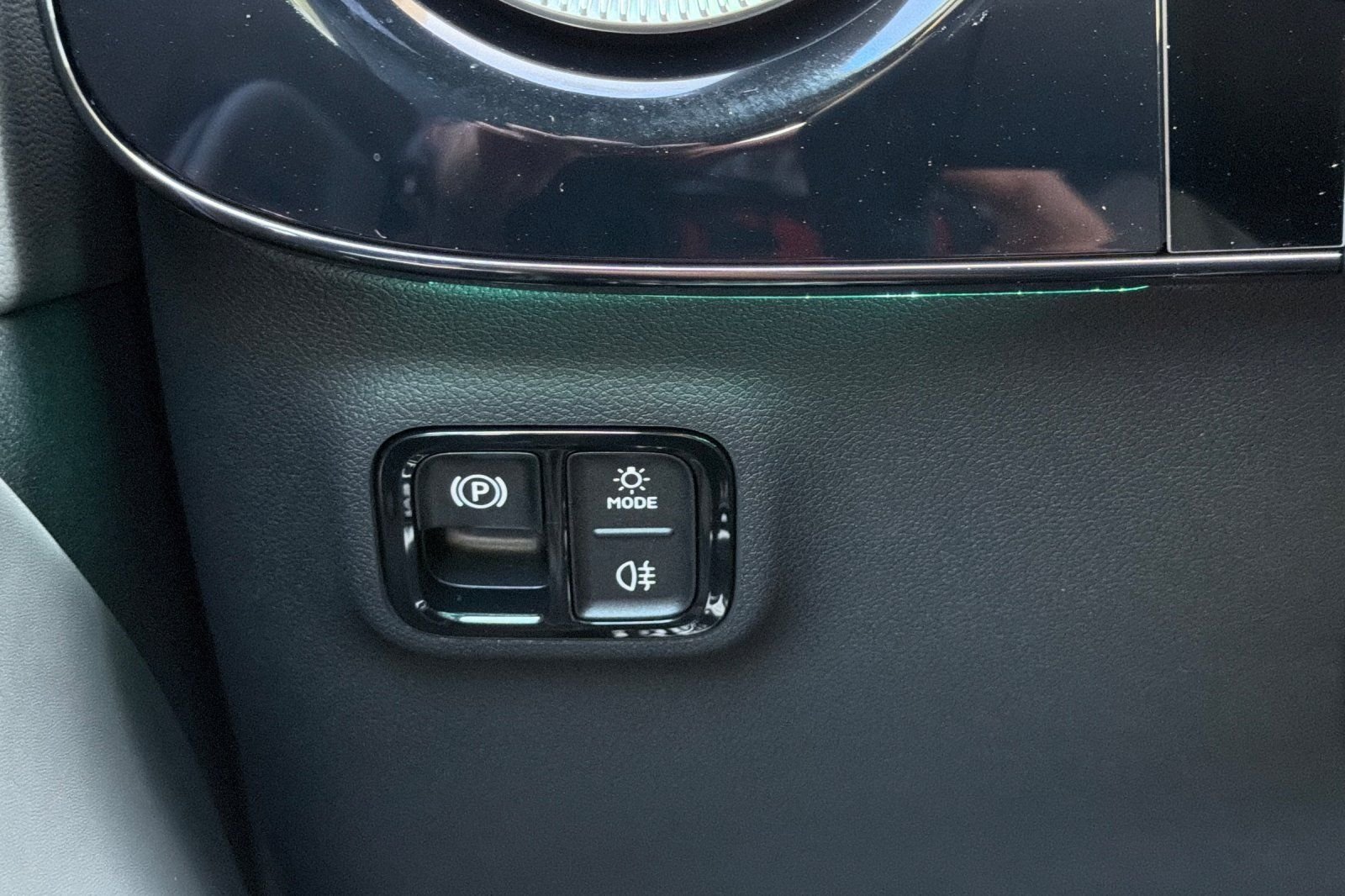 New 2027 Liquid Crystal Green Mercedes-Benz CLA 220 image 28