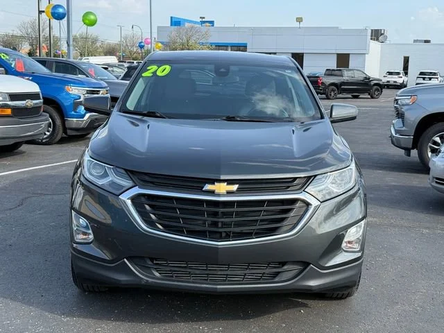 Used 2020 Chevrolet Equinox 2FL with VIN 3GNAXJEV3LS513502 for sale in Woodhaven, MI