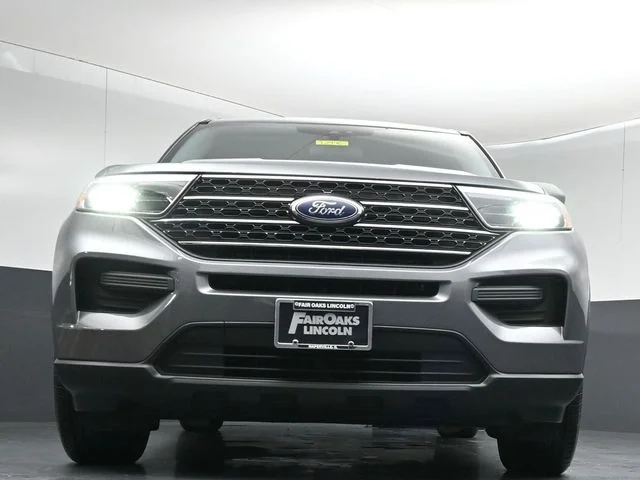 Used 2022 Gray Ford XLT image 37