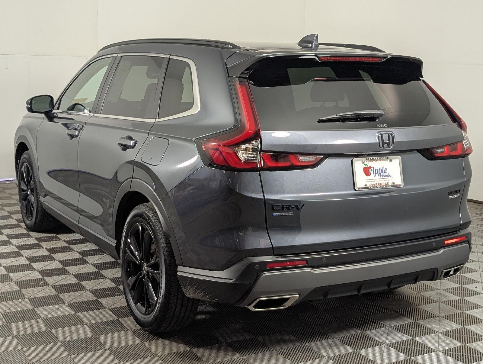 2025 Honda CR-V Sport Touring - Photo 6