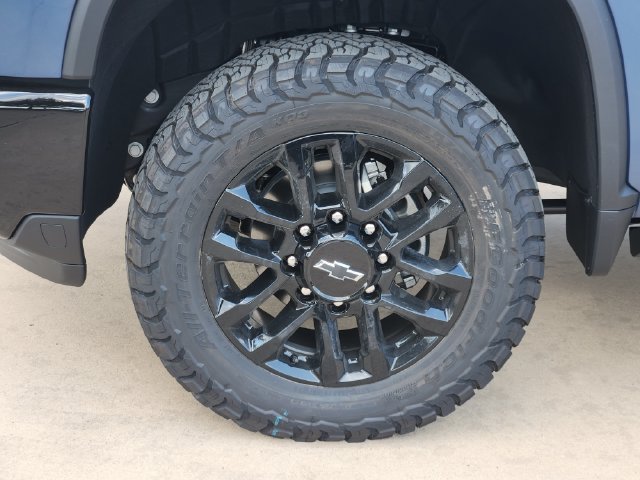 2026 Chevrolet Silverado 2500 HD LTZ - Photo 18