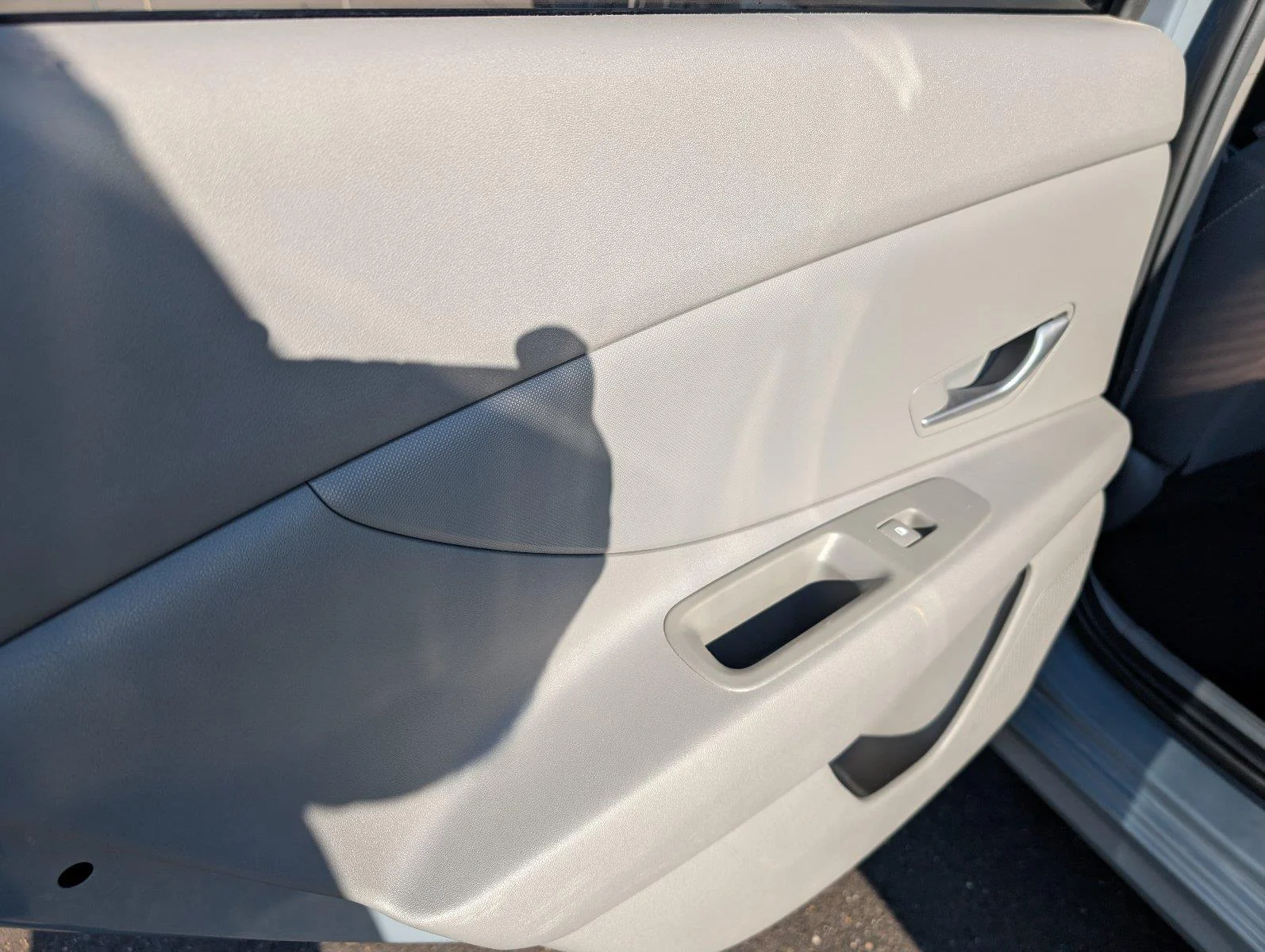 Used 2023 Electric Shadow Hyundai SEL image 35