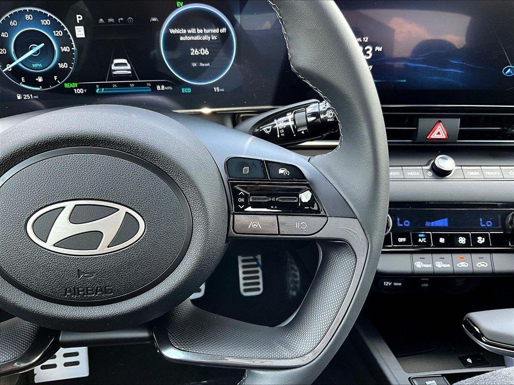 2026 Hyundai Elantra Blue - Photo 19