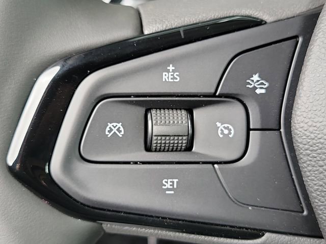 2027 Chevrolet Bolt LT - Photo 8