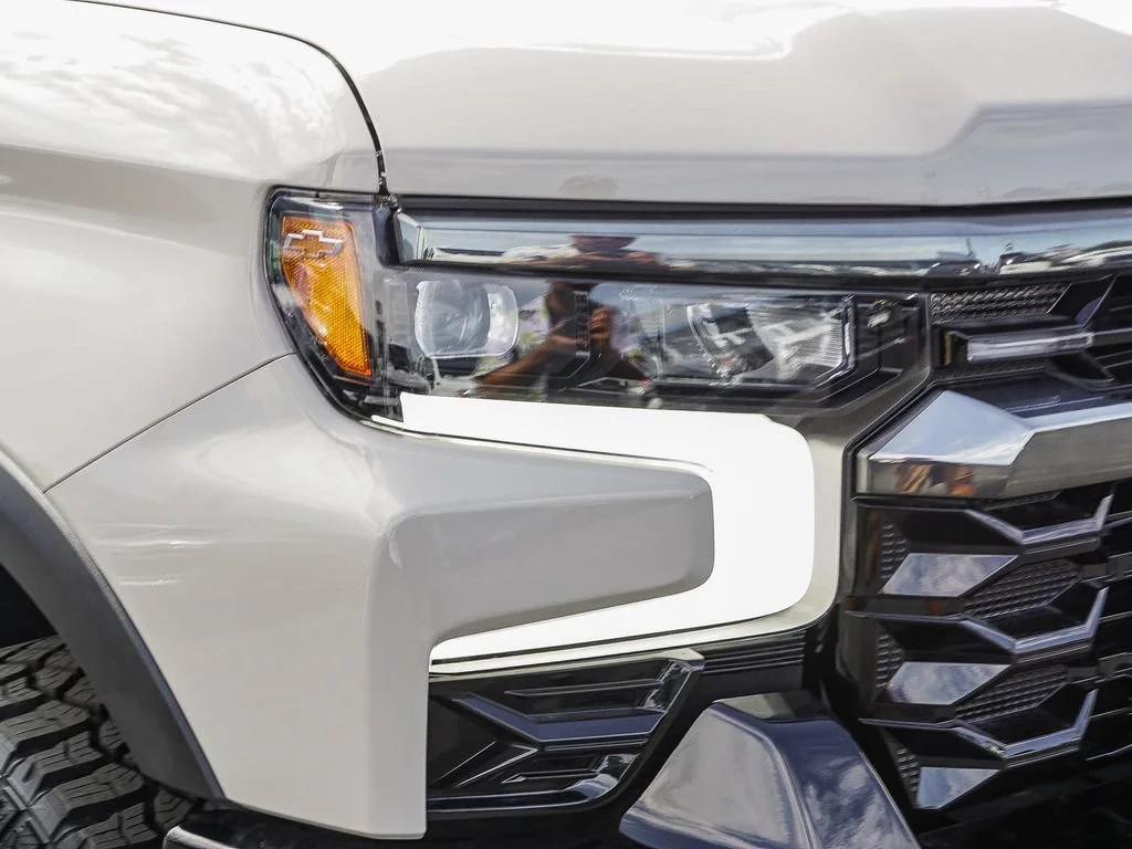 New 2026 White Sands Chevrolet ZR2 image 10