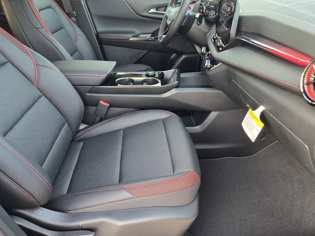 2027 Chevrolet Equinox RS - Photo 6