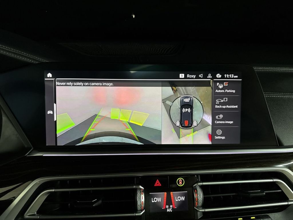Used 2020 Black Sapphire Metallic BMW xDrive40i image 30