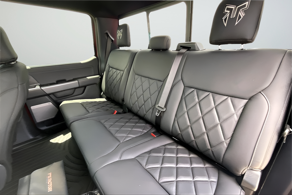 New 2026 Ruby Red Metallic Tinted Clearcoat Ford XLT image 17