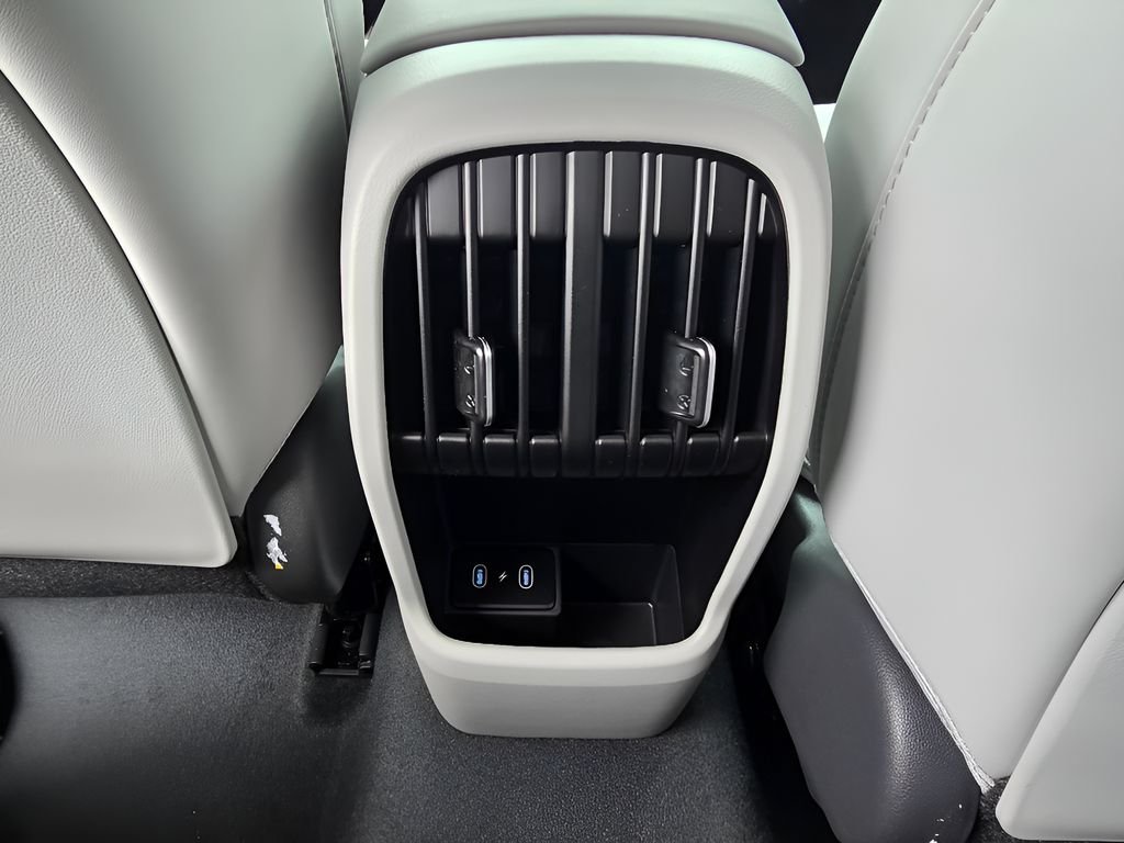 New 2026 Abyss Black Pearl Hyundai SEL Premium image 29