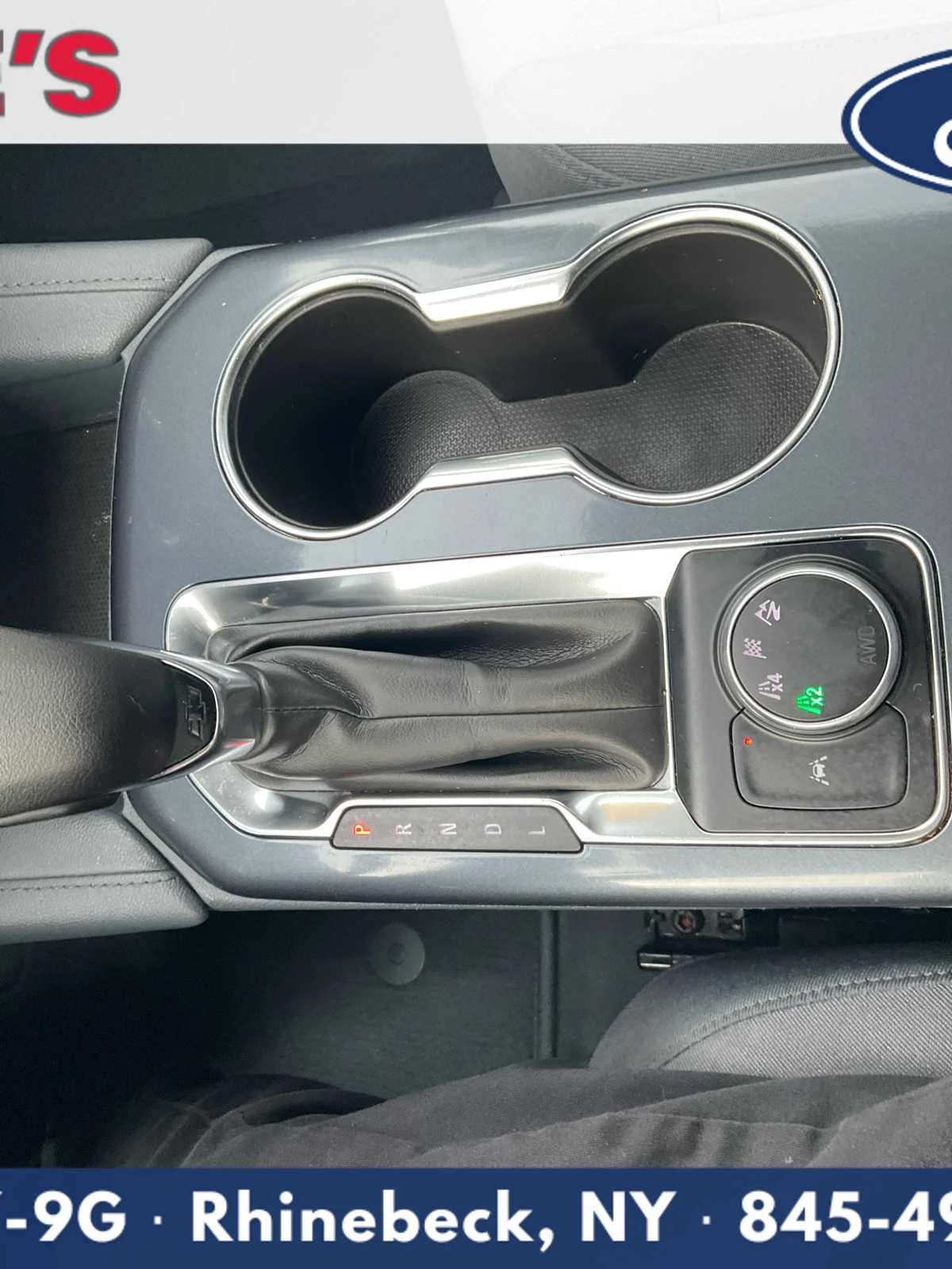 Used 2022 Silver Ice Metallic Chevrolet LT image 23