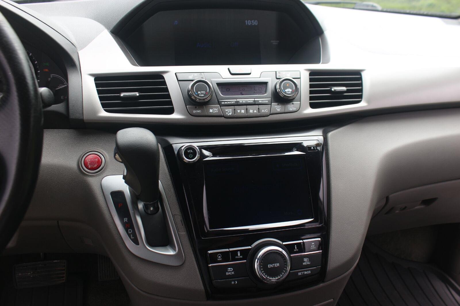 Used 2016  Honda EX-L image 23
