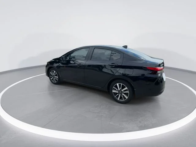 Used 2025 Black Nissan 1.6 SV image 5