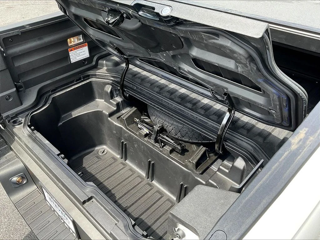 New 2026 Platinum White Pearl Honda RTL image 8