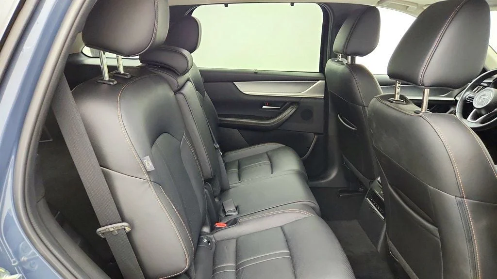 Used 2025 Polymetal Gray Metallic Mazda Premium Package AWD image 23