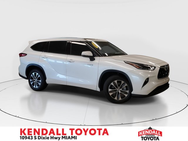 2021 Toyota Highlander Hybrid XLE