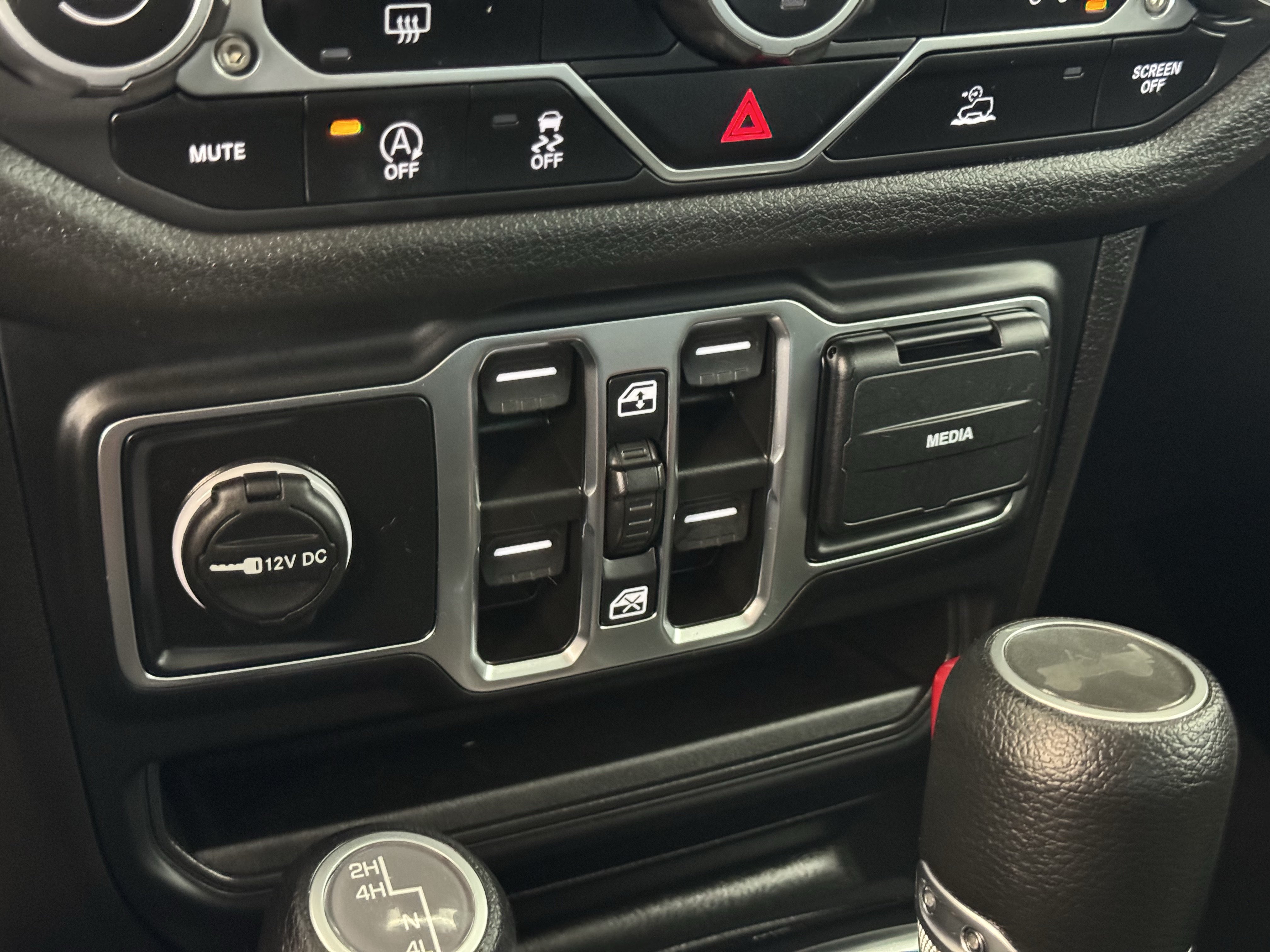 2024 Jeep Wrangler 4-Door Sport S - Photo 28