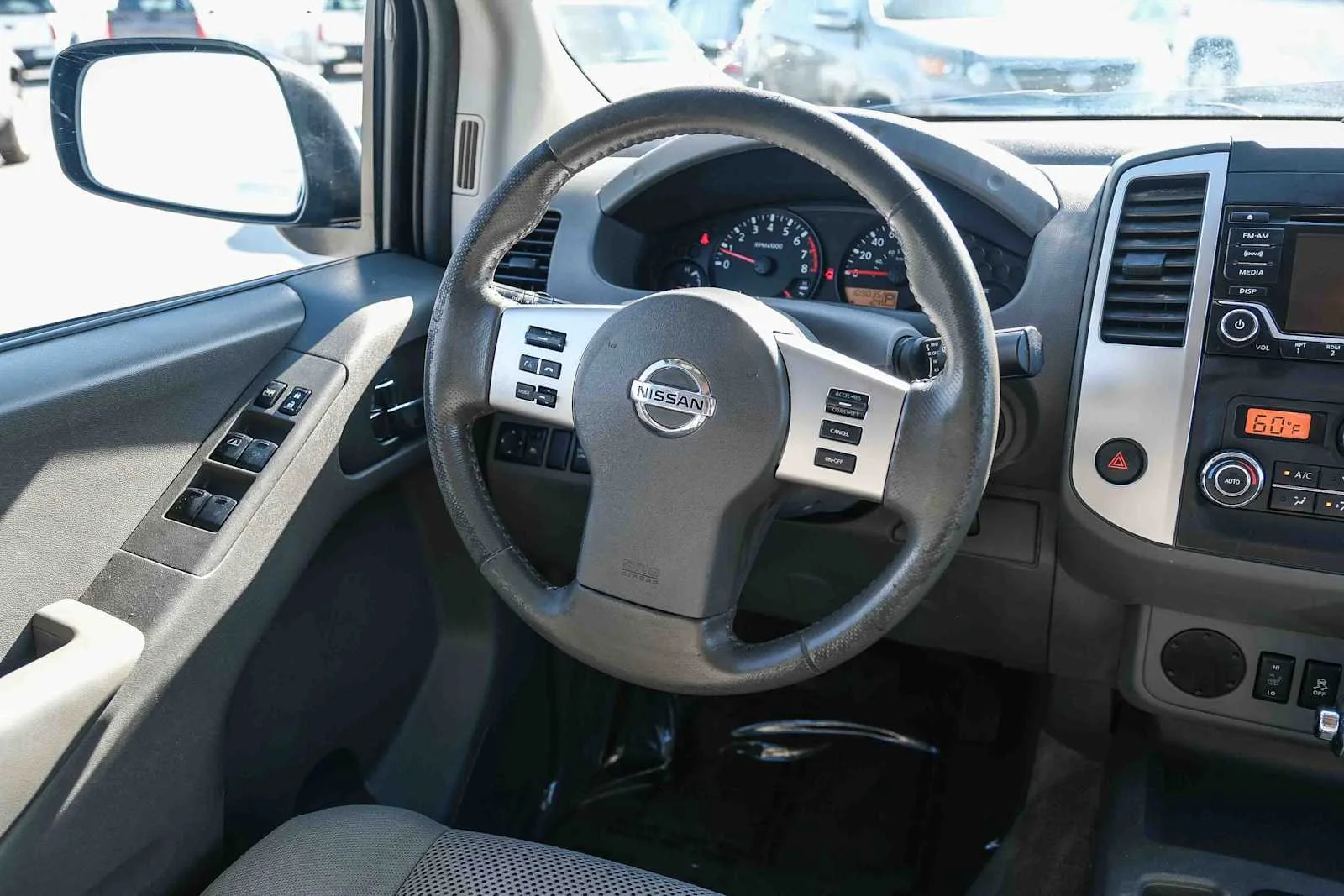 Used 2018 Magnetic Black Nissan SV V6 image 16