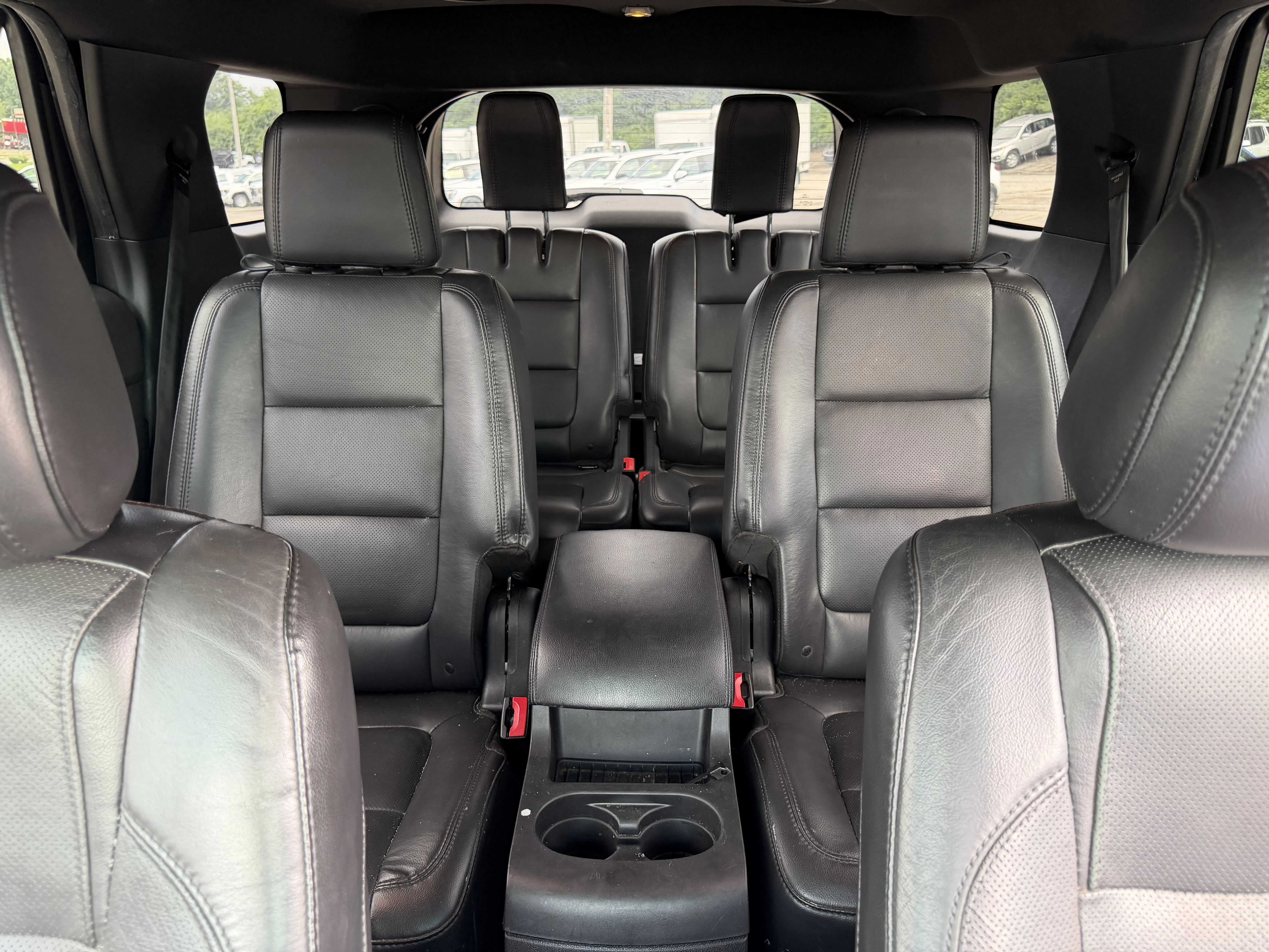 Used 2015 Tuxedo Black Metallic Ford Limited image 15