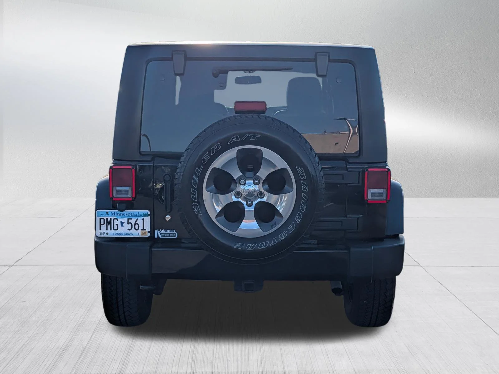 Used 2017 Black Clearcoat Jeep Sahara image 6
