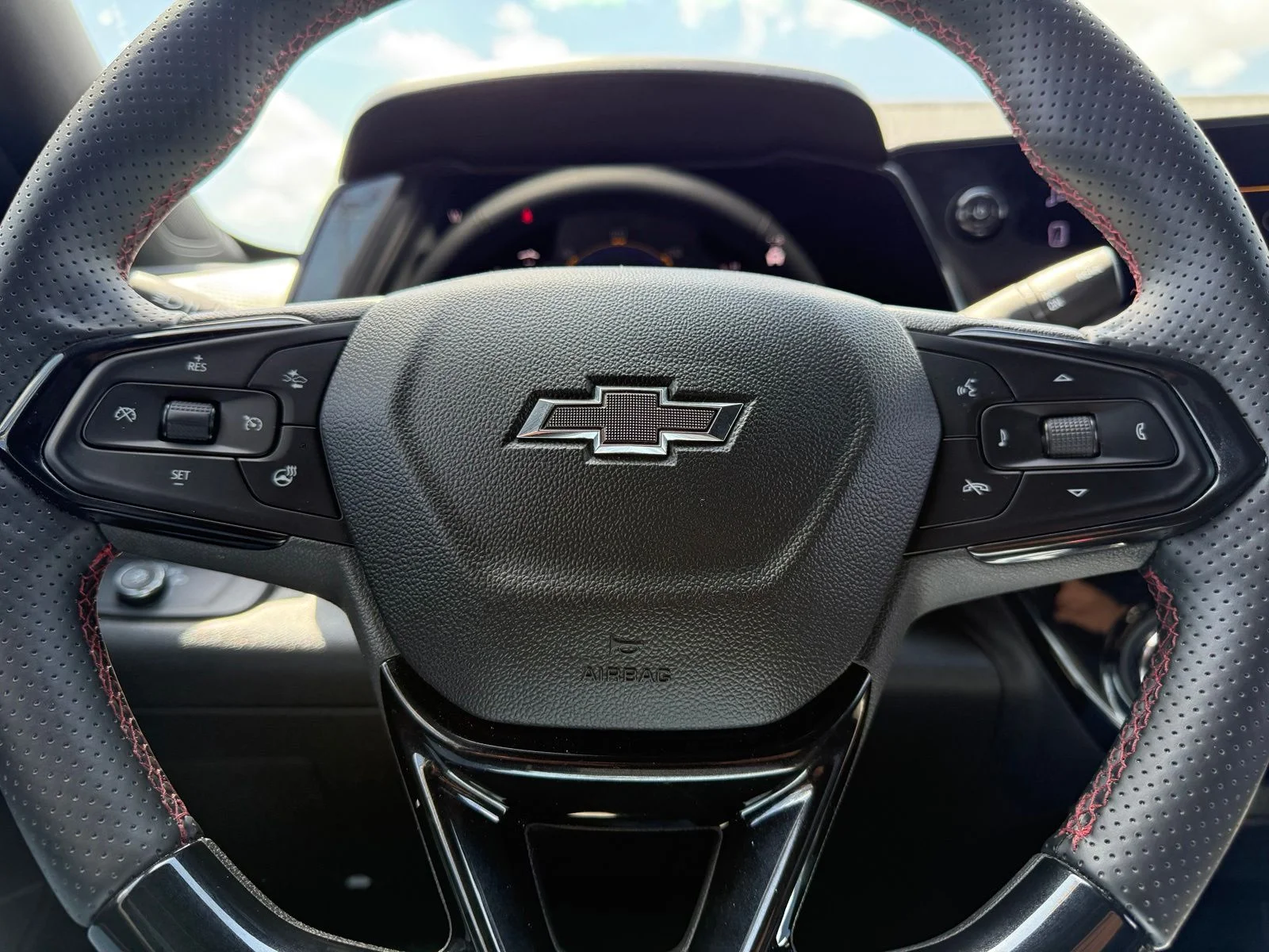 Used 2024 Gray Chevrolet 2RS image 9