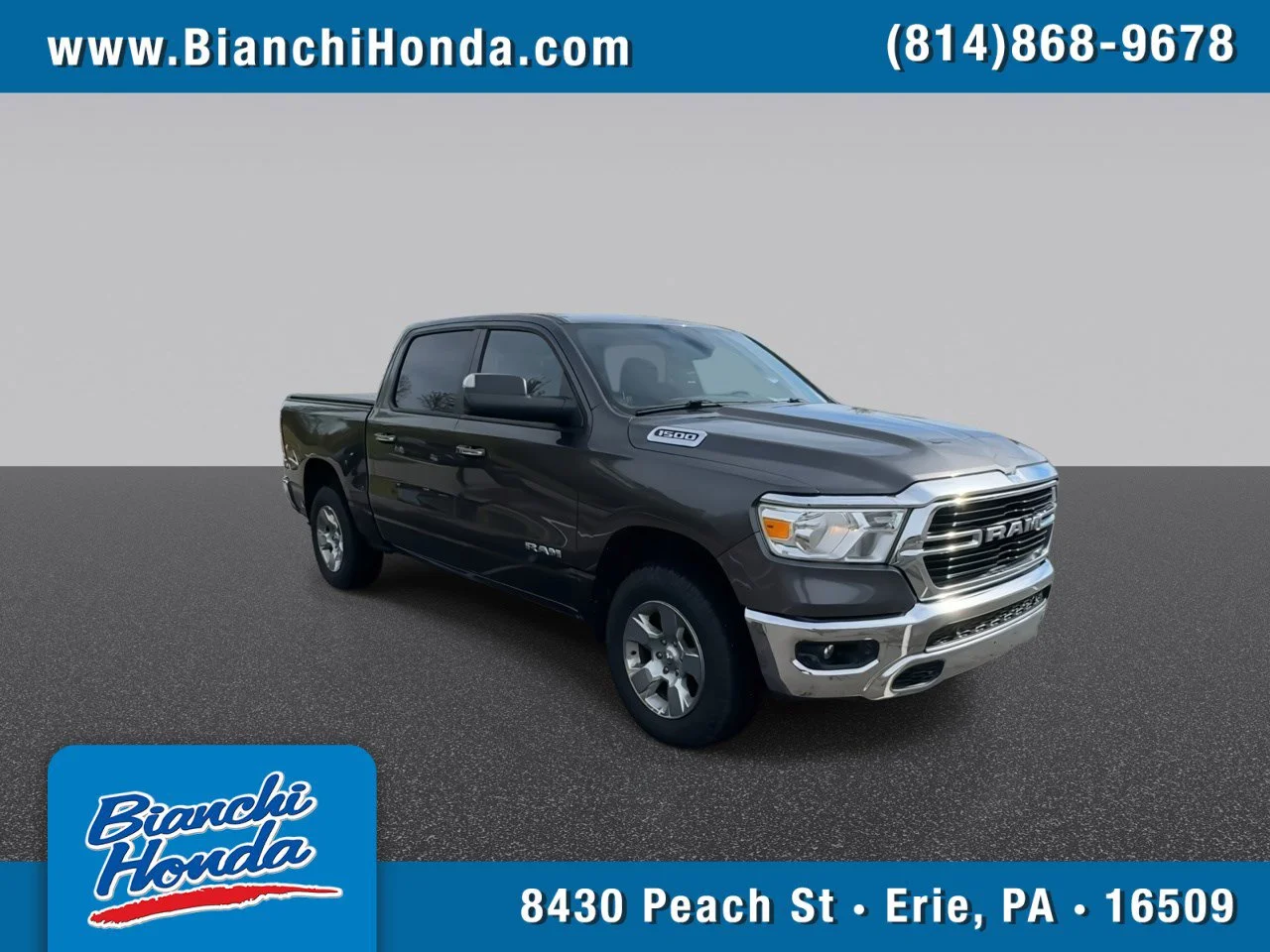 2019 RAM 1500 Big Horn/Lone Star 4x4 Crew Cab 5'7's photo