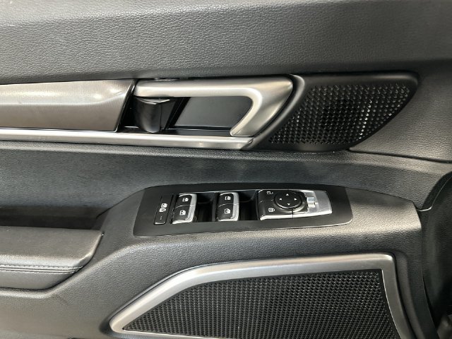 Used 2025 Gray Kia S image 19