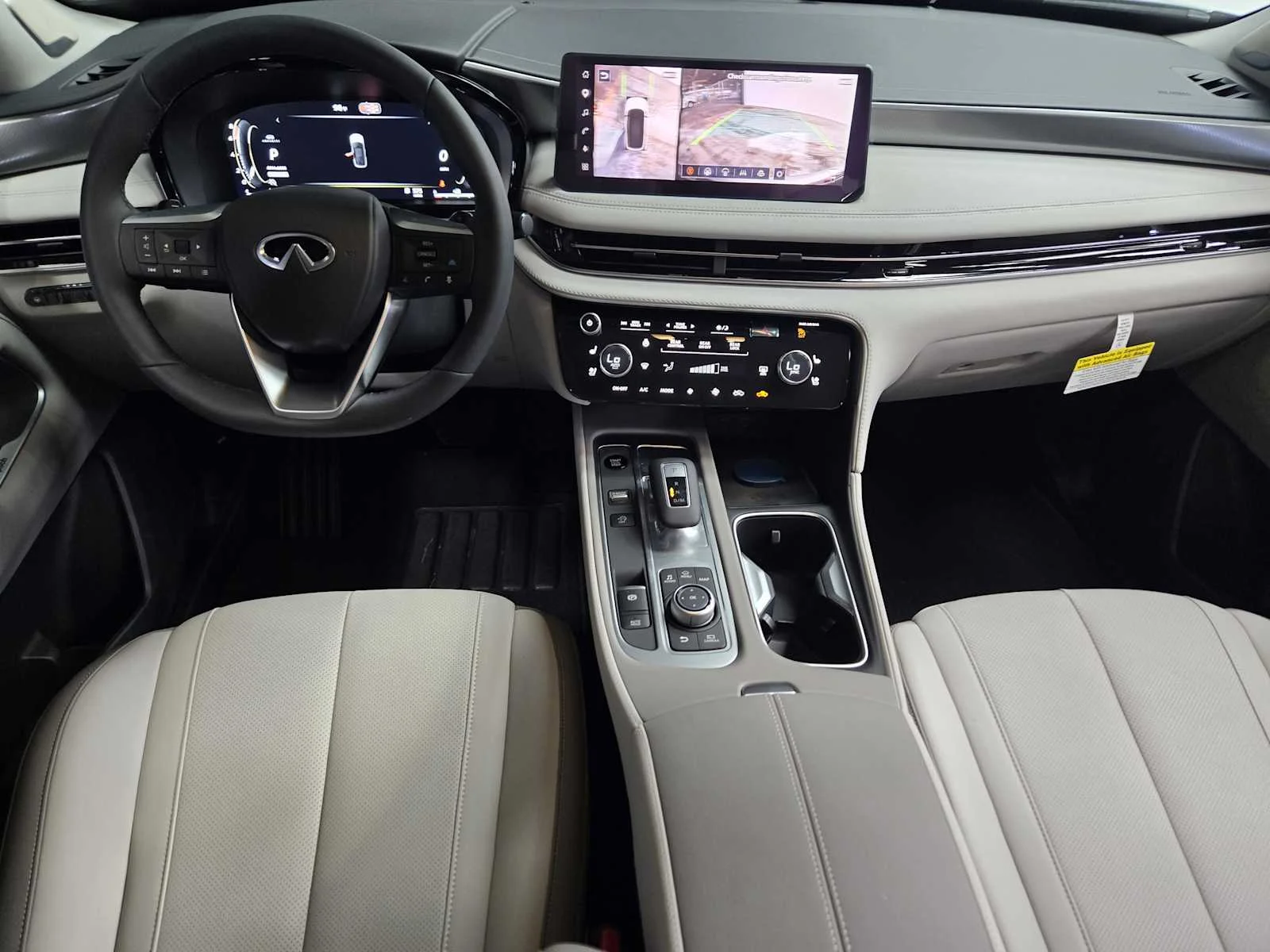 New 2027 GRAPHITE SHADOW INFINITI Luxe FWD image 17