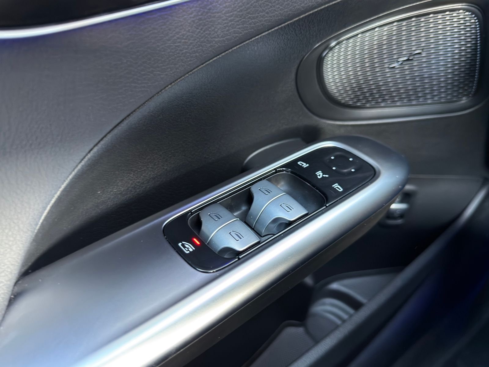 New 2026 Cirrus Silver Metallic Mercedes-Benz C 300 image 19
