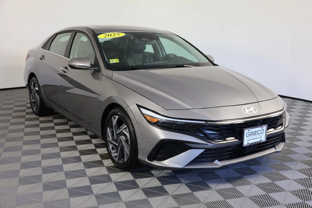 2025 Hyundai Elantra Limited