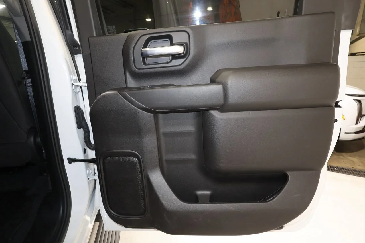 Used 2024 Summit White Chevrolet Custom image 19