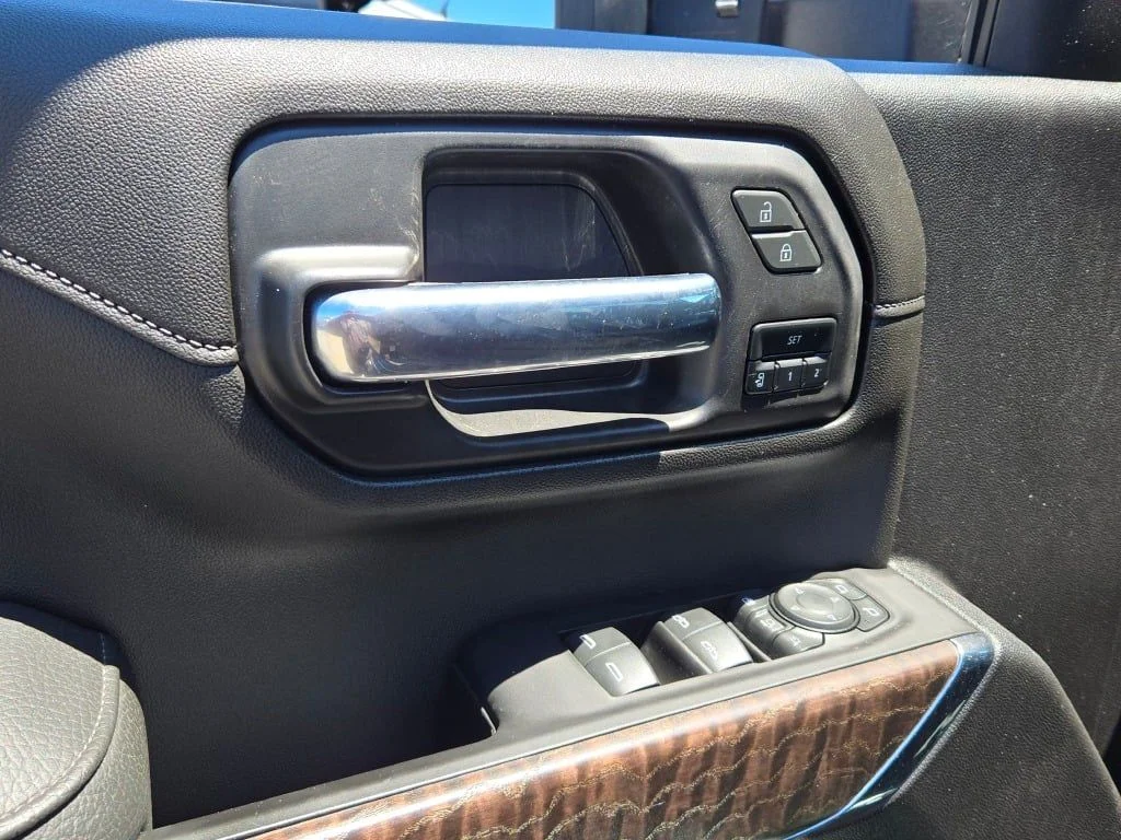 Used 2023 Black GMC Denali image 24