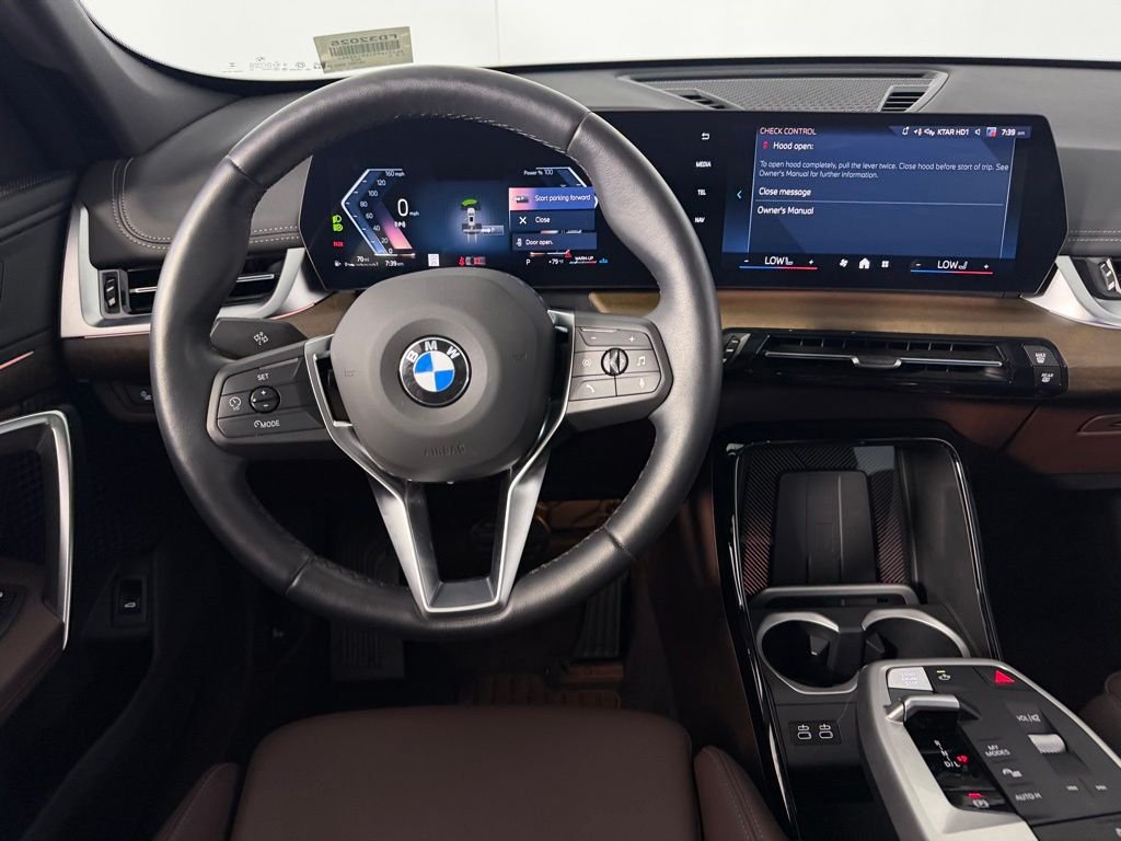 Used 2025 Alpine White BMW xDrive28i image 12