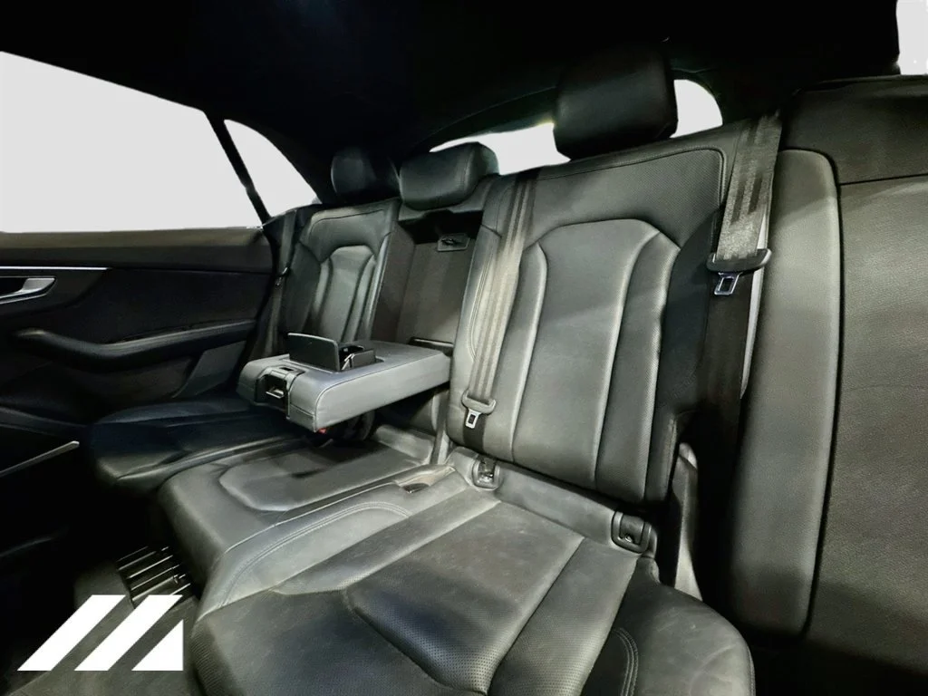 Used 2019  Audi Prestige image 26