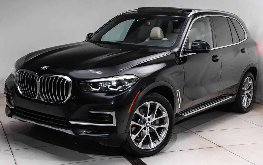 2022 BMW X5 xDrive40i's photo