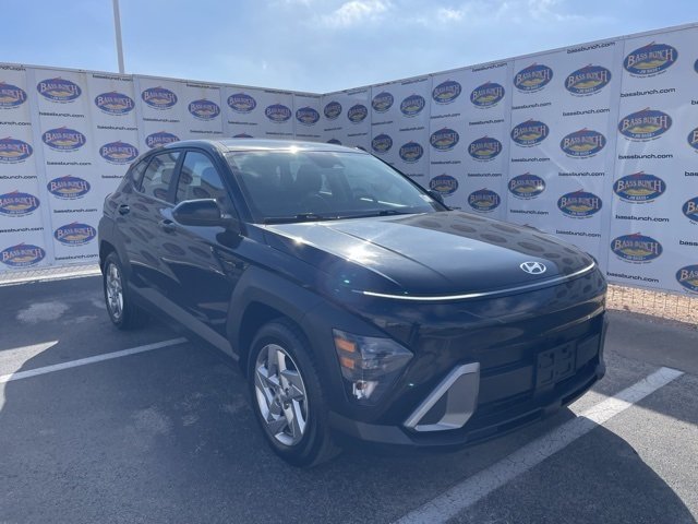 Used 2024 Hyundai Kona SE with VIN KM8HA3AB3RU079571 for sale in San Angelo, TX