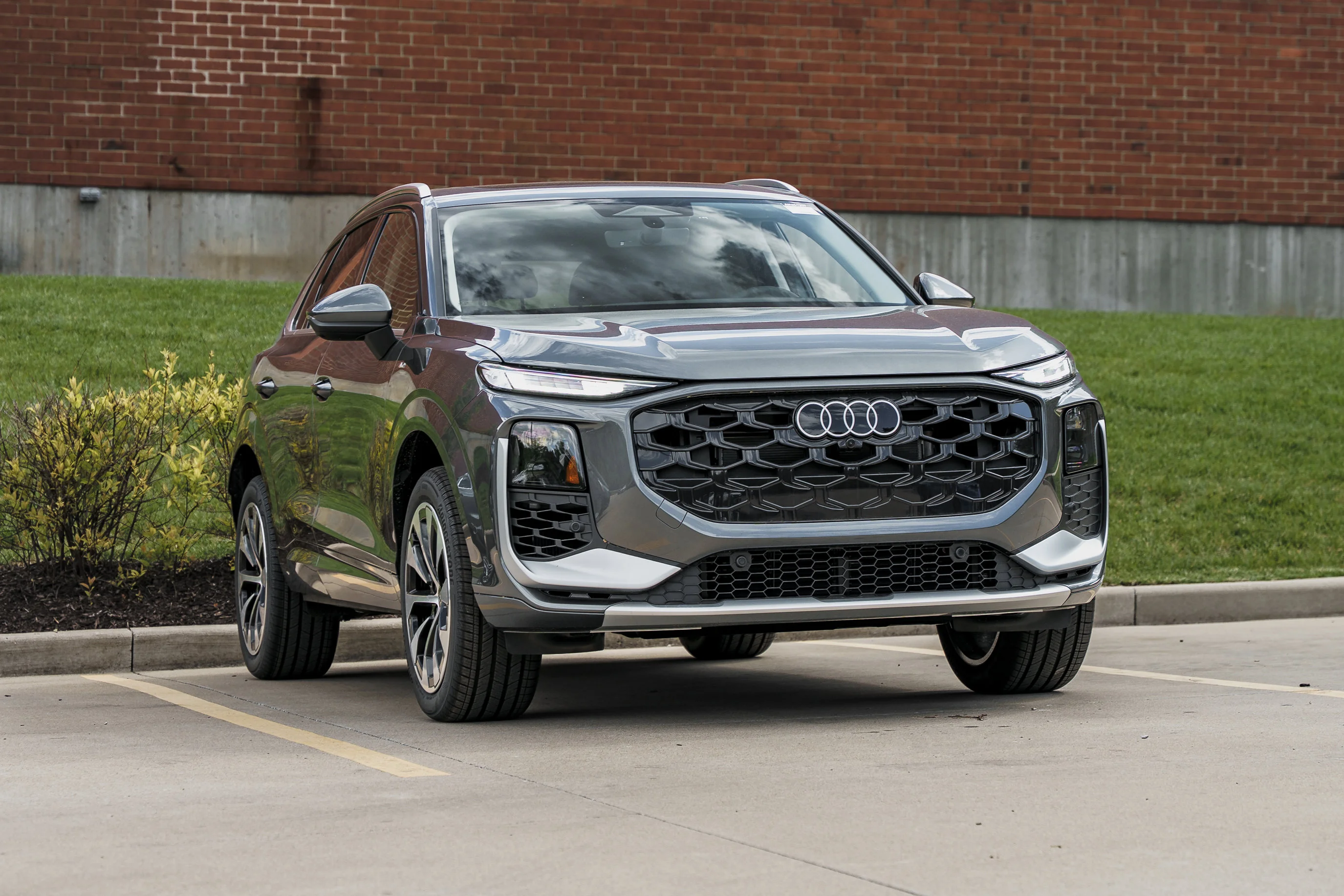 2026 Audi Q3 S line quattro's photo