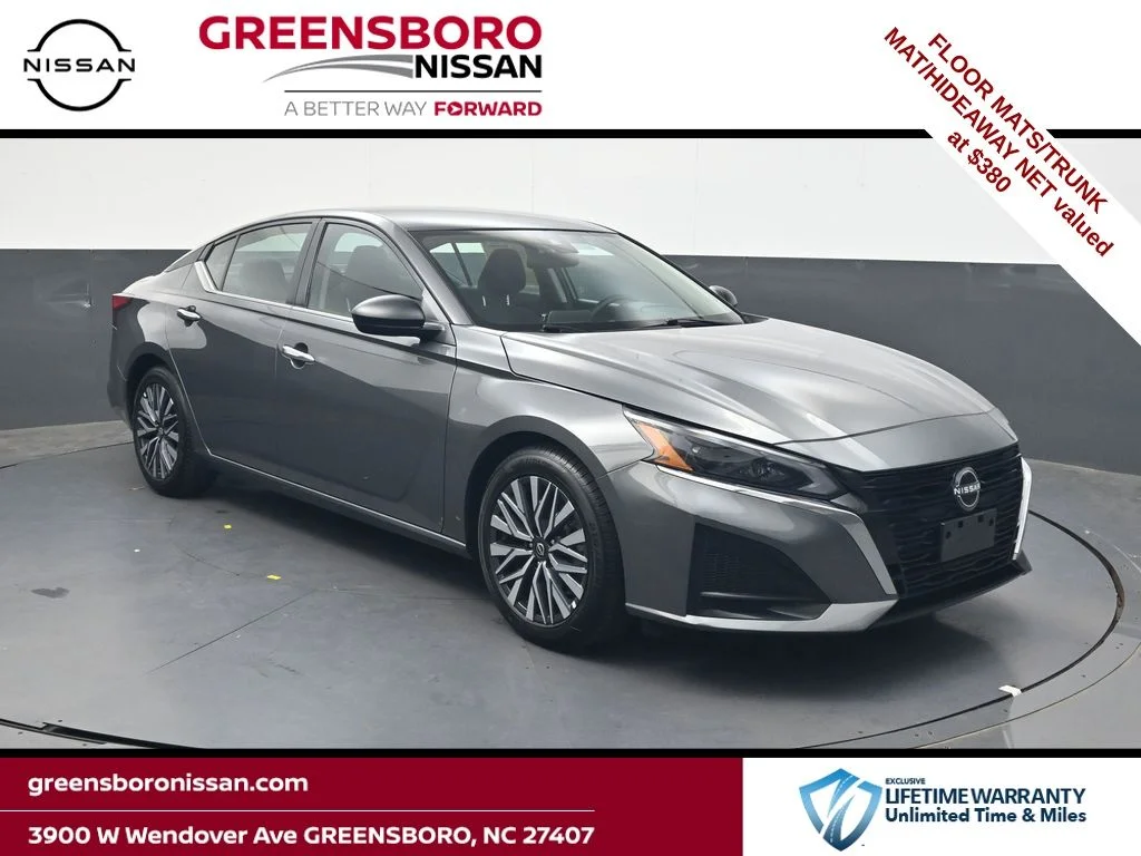 Used 2025 Gray Nissan 2.5 SV image 1