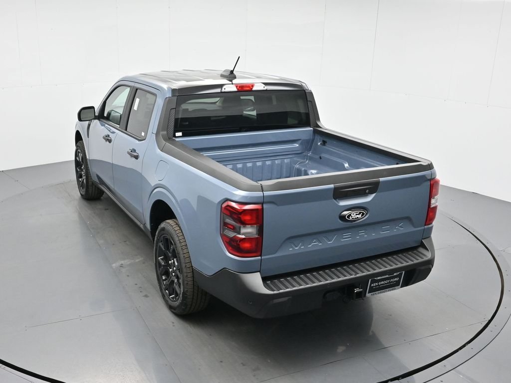 New 2025 Azure Gray Metallic Tri-Coat Ford XLT image 39