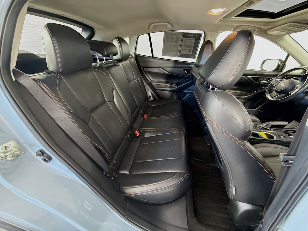Used 2018 Cool Gray Khaki Subaru Limited image 28