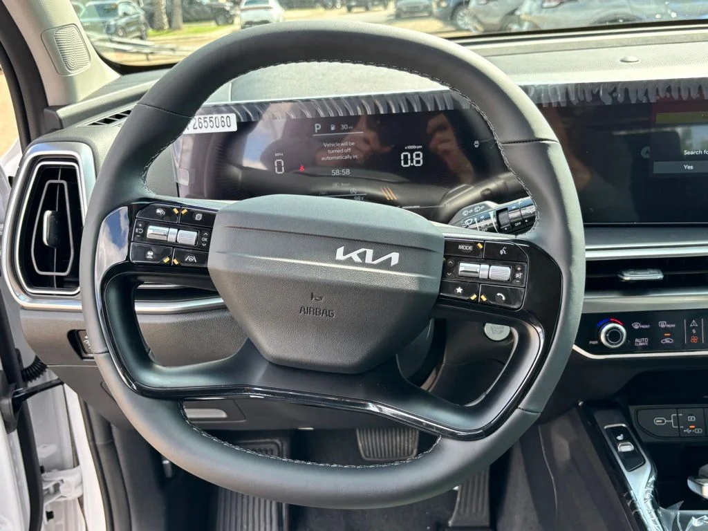 New 2026 White Kia EX image 12