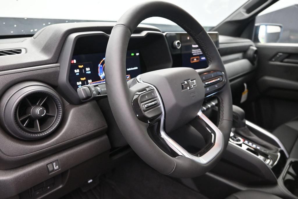 2026 Chevrolet Colorado Trail Boss - Photo 12