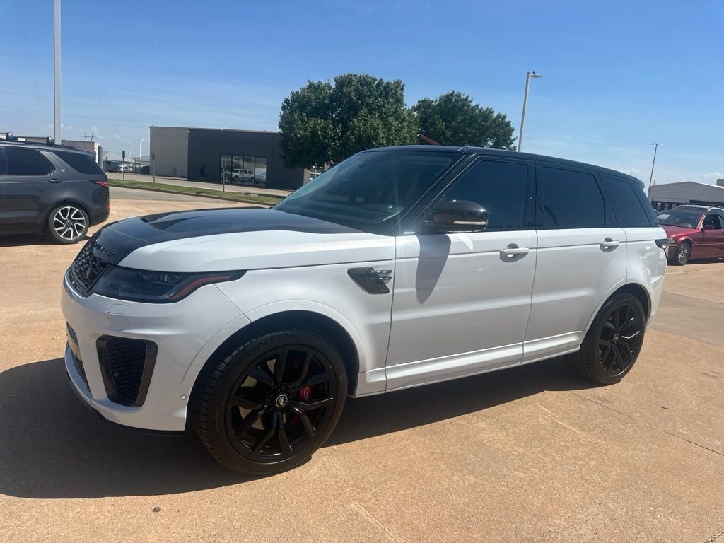 Used 2022 White Land Rover SVR image 1