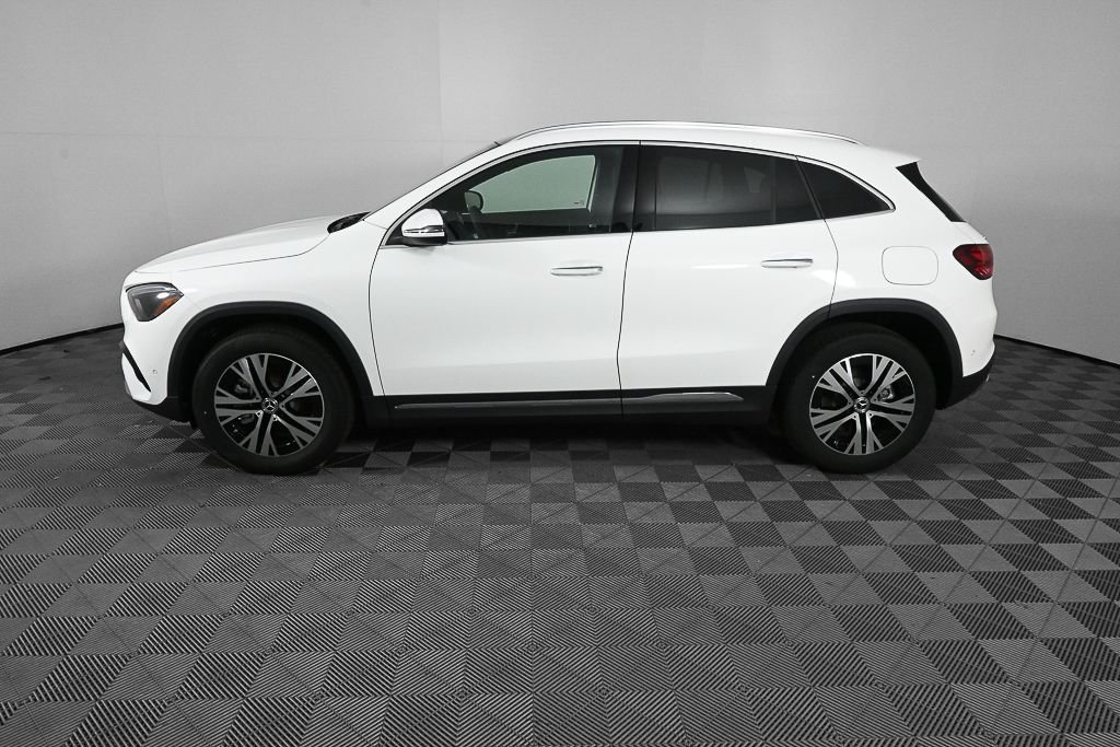 Certified Used 2026 White Mercedes-Benz GLA 250 image 3