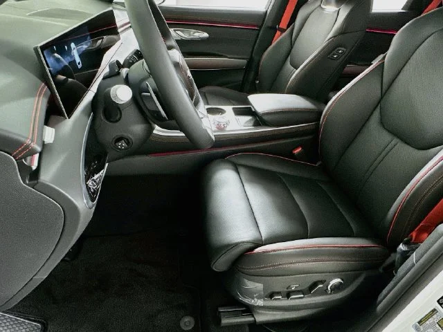 New 2027 White Genesis 2.5T Sport Prestige image 10