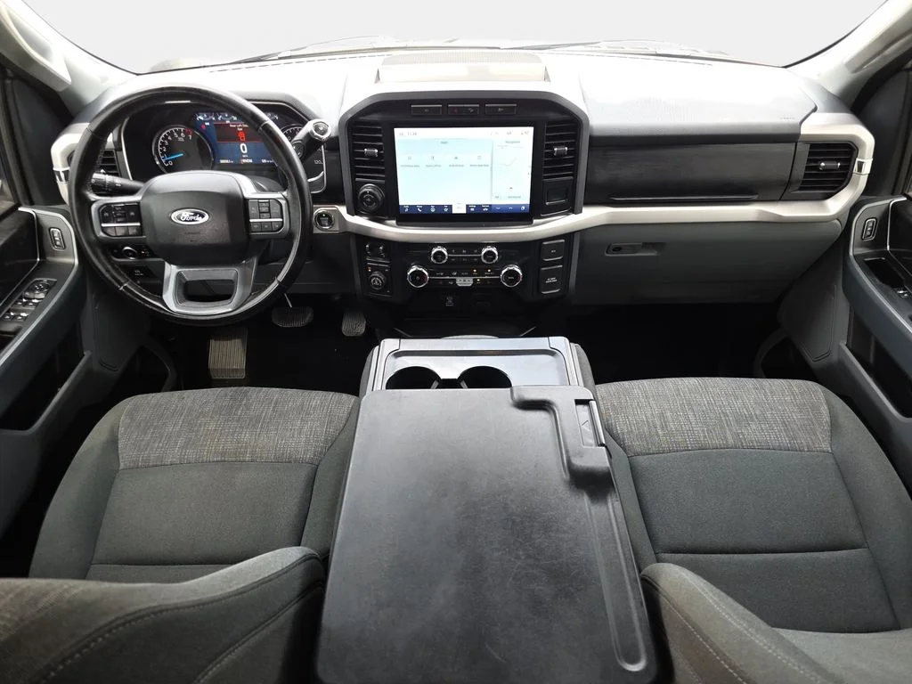 Certified Used 2023 Oxford White Ford XLT image 9